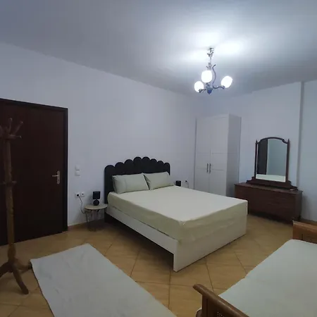 Villa Ilirian Lac